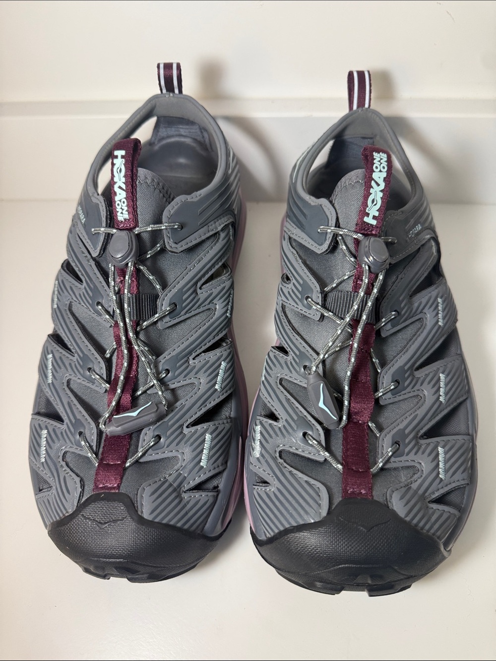 Hoka Hopara Gray Hybrid Trail Sneaker-Sandals  w/ Lavender Accents - Size 10